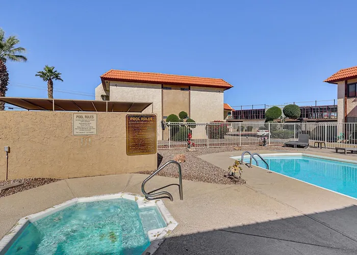 Pool, & Sun! Havasu Hot Spot By London Bridge Holiday home